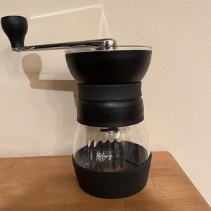Hario Skerton Pro Ceramic Manual Coffee Grinder